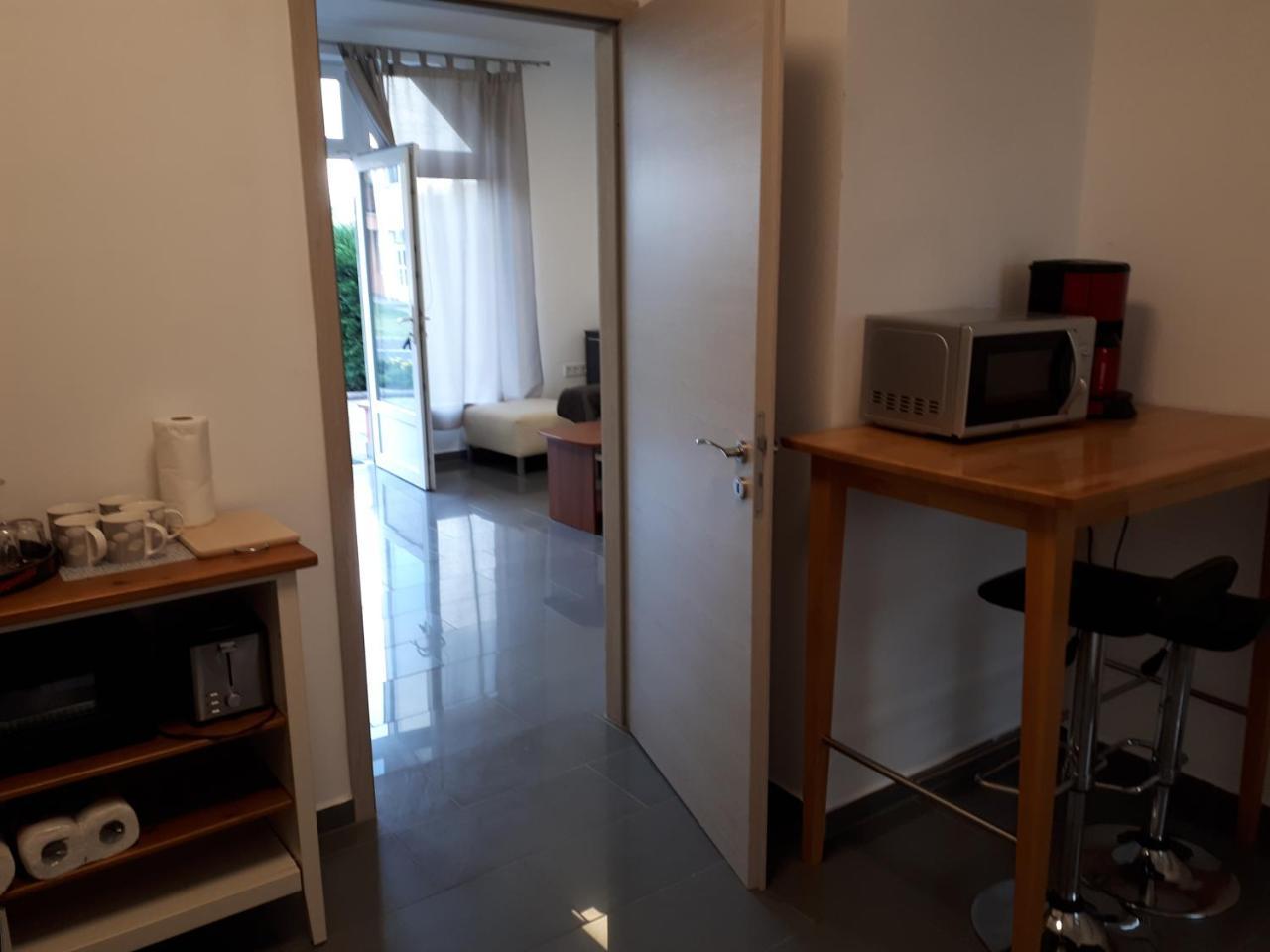 Kertvárosi Apartman Tiszaújváros Exterior foto